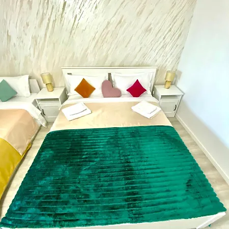 Suveranii Гостевой дом 3*