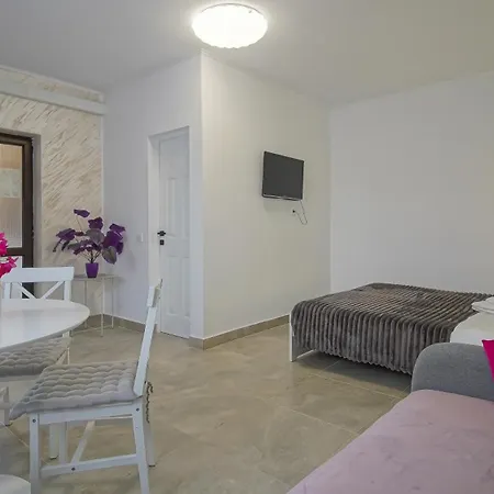 Pensjonat Suveranii Braszów